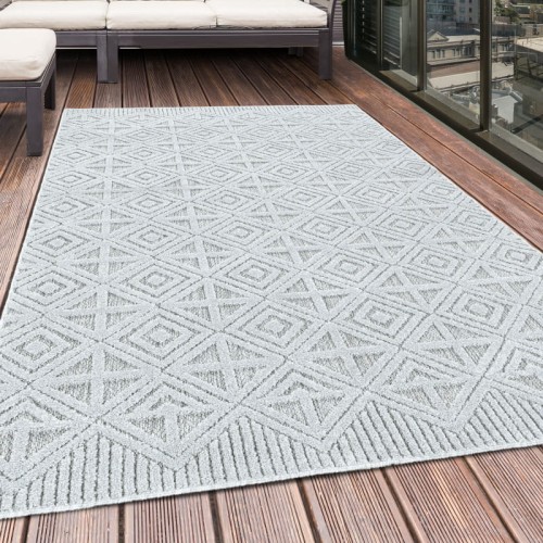 32668