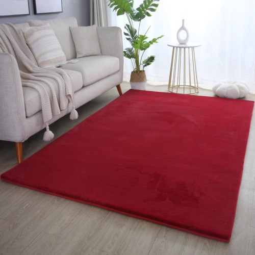 dywan-pluszowy-pouffy-czerwony-rzut.jpg